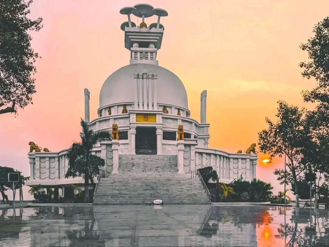 Dhauli Shanti Stupa